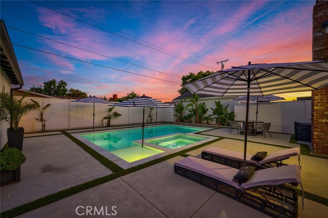 1402 E Rose Avenue, Orange CA: https://media.crmls.org/medias/5708a987-ec5b-4024-84b2-b2bf8539ff51.jpg