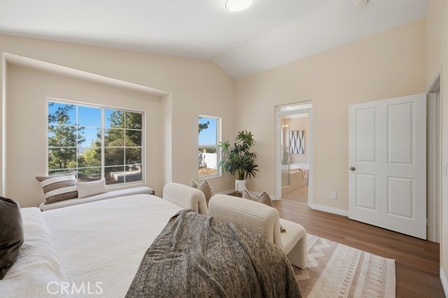 18907 Bentley Place photo 24