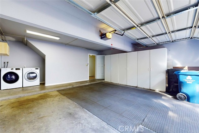 Detail Gallery Image 35 of 38 For 10504 Sunland Blvd Bld #5,  Sunland,  CA 91040 - 2 Beds | 2 Baths