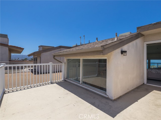 230 Catalina Avenue, Redondo Beach, California 90277, 3 Bedrooms Bedrooms, ,2 BathroomsBathrooms,Residential,Sold,Catalina,SB22137995