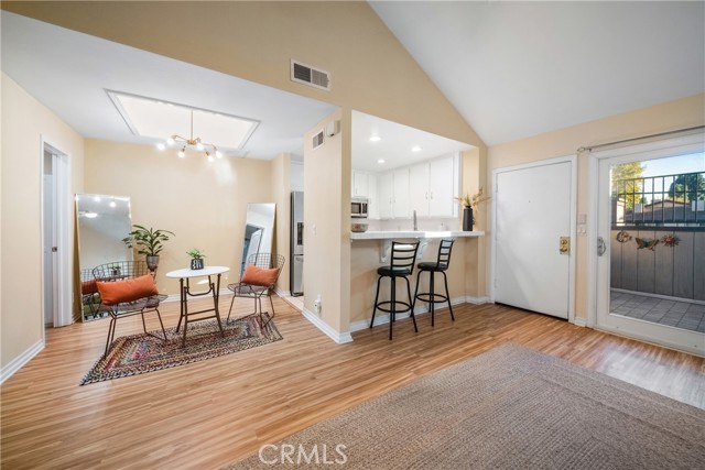 Detail Gallery Image 7 of 40 For 22421 Sherman Way #10,  West Hills,  CA 91307 - 1 Beds | 1 Baths