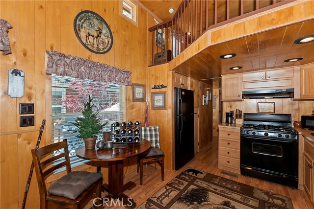 Detail Gallery Image 9 of 46 For 547 Alden Rd Rv2,  Big Bear Lake,  CA 92315 - 2 Beds | 1 Baths