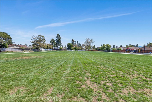 Detail Gallery Image 30 of 36 For 14772 Briarcliff Pl, Tustin,  CA 92780 - 3 Beds | 2 Baths