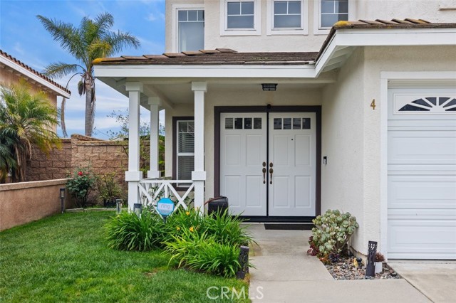 4 Chisholm Trail, Trabuco Canyon CA: https://media.crmls.org/medias/570bbd04-74a4-424f-b37c-b72b31dde90c.jpg
