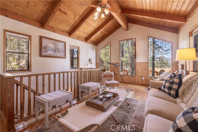 Detail Gallery Image 26 of 40 For 835 Jaybird Ln, Big Bear Lake,  CA 92315 - 3 Beds | 2/1 Baths