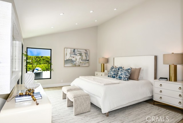 Detail Gallery Image 35 of 41 For 10 White Water Dr, Corona Del Mar,  CA 92625 - 2 Beds | 2 Baths