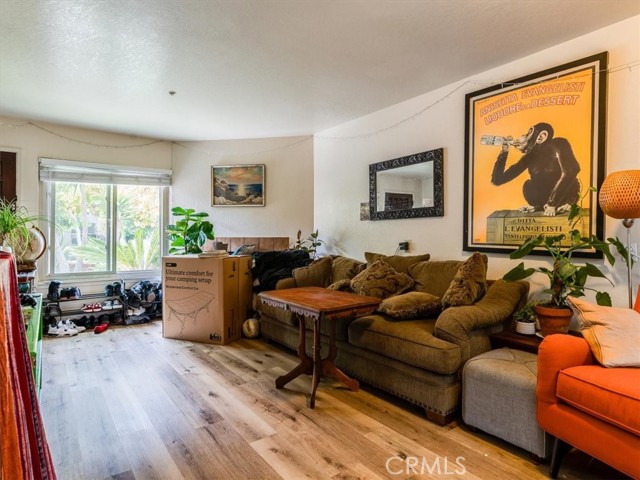 60 Casa Street, San Luis Obispo CA: https://media.crmls.org/medias/570d894e-0e1e-4264-9cfc-5eb248f07a0e.jpg