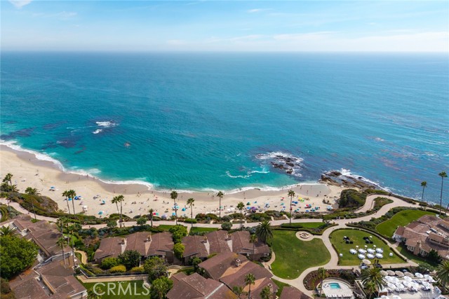 30802 Marilyn Drive, Laguna Beach CA: https://media.crmls.org/medias/570e319f-2e50-4910-9635-0378123df402.jpg