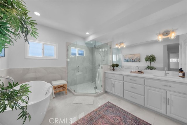 1817 Clark Lane, Redondo Beach CA: https://media.crmls.org/medias/570efa52-4844-4ac4-aa3f-268cae67906c.jpg