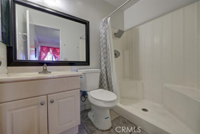 Detail Gallery Image 5 of 22 For 13927 Parkway Dr #65,  Garden Grove,  CA 92843 - 4 Beds | 2 Baths