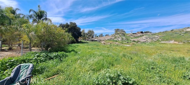 Detail Gallery Image 5 of 8 For 25767 Creag Ave, Homeland,  CA 92548 - 2 Beds | 1/1 Baths