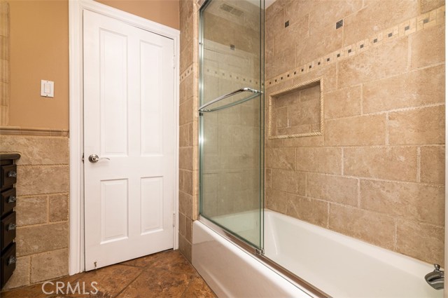 6008 Melvin Avenue photo 15