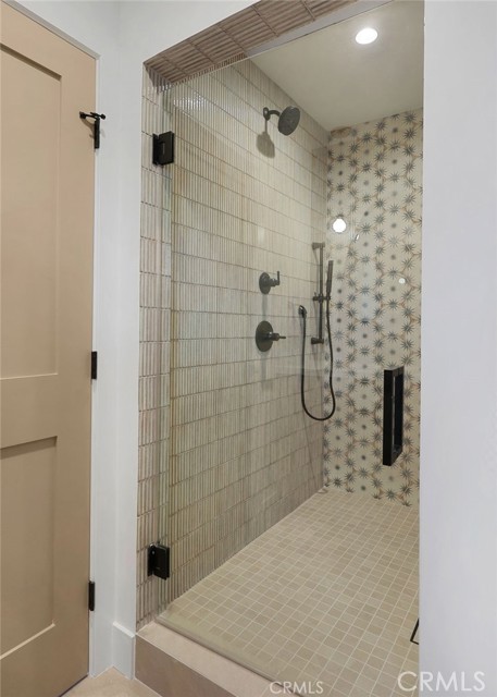 23616 Mariano Street, Woodland Hills CA: https://media.crmls.org/medias/5711bf7d-284b-4e30-9d98-a492091048ef.jpg