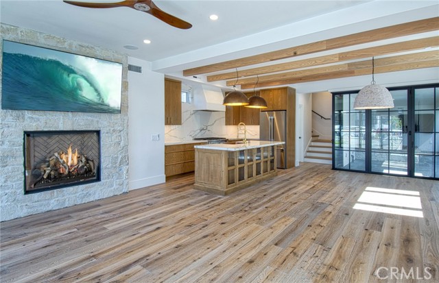 Detail Gallery Image 4 of 23 For 710 Avocado Ave a,  Corona Del Mar,  CA 92625 - 3 Beds | 3/1 Baths