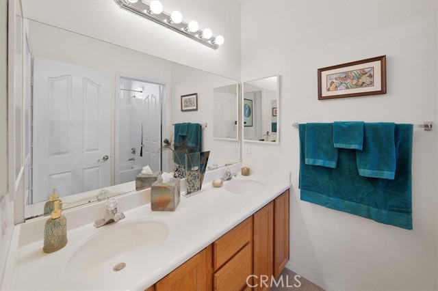 Detail Gallery Image 21 of 34 For 25415 Verne Ct, Stevenson Ranch,  CA 91381 - 5 Beds | 3 Baths