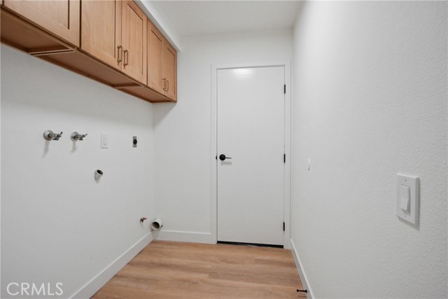 24711 Acropolis Drive, Mission Viejo CA: https://media.crmls.org/medias/5713f5fc-a7f8-4ea3-8bdc-6eabe8c55c7f.jpg