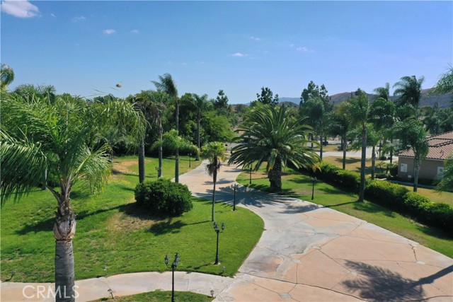 17470 Vanderhill Circle, Perris CA: https://media.crmls.org/medias/571472c7-9a72-4a9f-a533-2159b85e6ea8.jpg