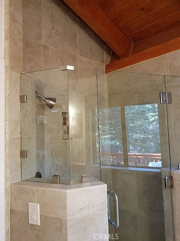 1916 Teton Way, Pine Mountain Club CA: https://media.crmls.org/medias/57158ba3-401e-4bf3-8d6d-72f65f9571eb.jpg