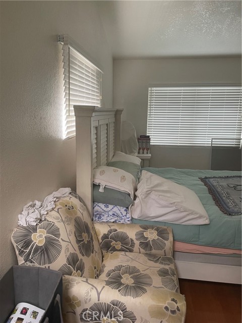 Detail Gallery Image 12 of 21 For 128 Pinetree Dr, Perris,  CA 92571 - 4 Beds | 2/1 Baths