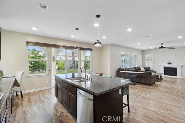 45976 Camino Rubi, Temecula CA: https://media.crmls.org/medias/5716d49e-551c-4802-8a6e-cedd56164de7.jpg