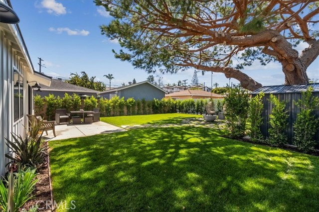 1203 Lilienthal Lane, Redondo Beach, California 90278, 3 Bedrooms Bedrooms, ,3 BathroomsBathrooms,Residential,Sold,Lilienthal,SB24002860