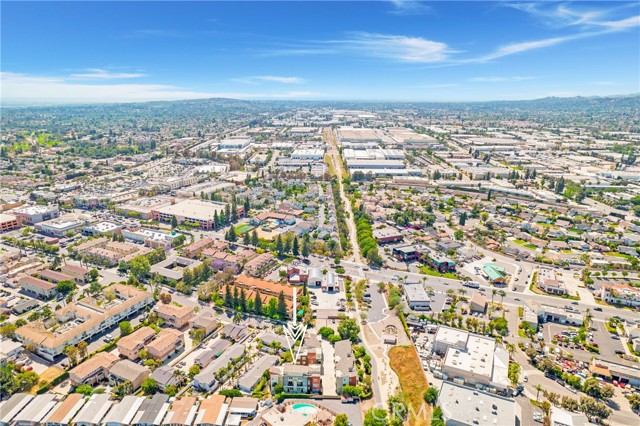 Detail Gallery Image 33 of 39 For 168 N Orange Ave, Brea,  CA 92821 - 3 Beds | 3/1 Baths