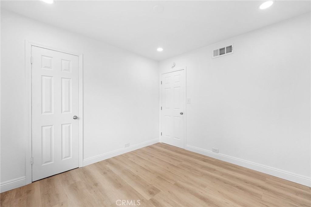 MLS #GD26194257 image #25