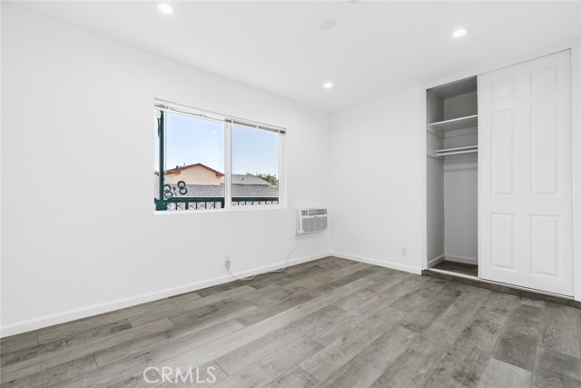 142 S Savannah Street, Los Angeles CA: https://media.crmls.org/medias/571897e3-0ffd-42f0-aa52-1bfb20e6e791.jpg