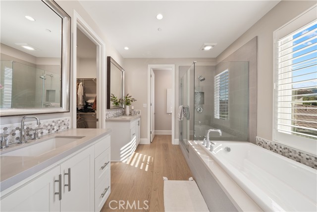 Detail Gallery Image 31 of 56 For 126 Bellini, Irvine,  CA 92602 - 4 Beds | 3/1 Baths