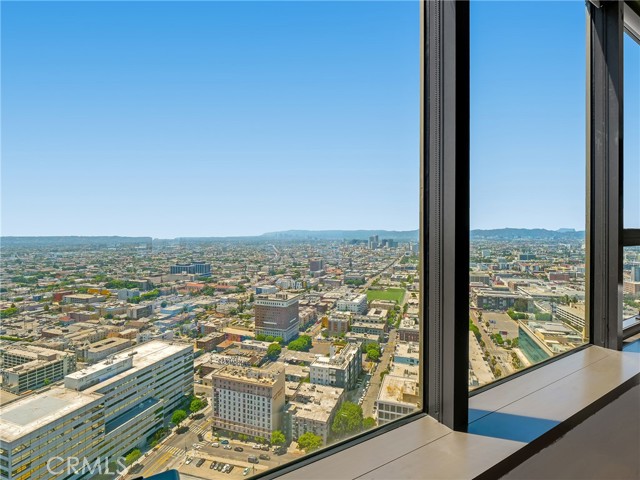 Detail Gallery Image 17 of 49 For 1100 Wilshire Bld #2911,  Los Angeles,  CA 90017 - 2 Beds | 1 Baths