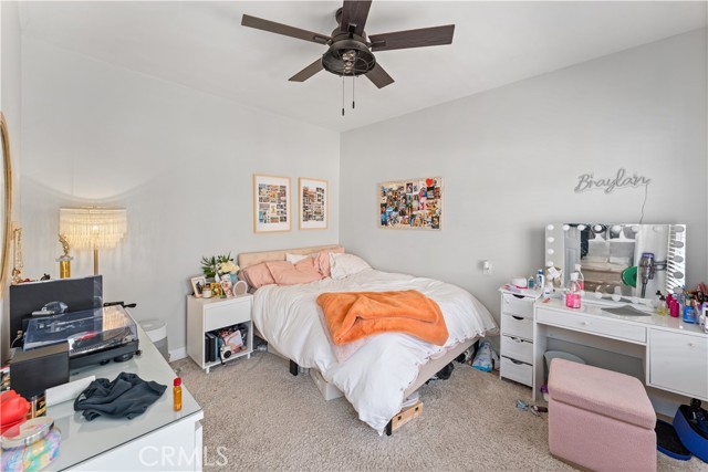 923 W Maple Avenue, Orange CA: https://media.crmls.org/medias/571b7c7a-f588-4309-9eef-961d45712e25.jpg