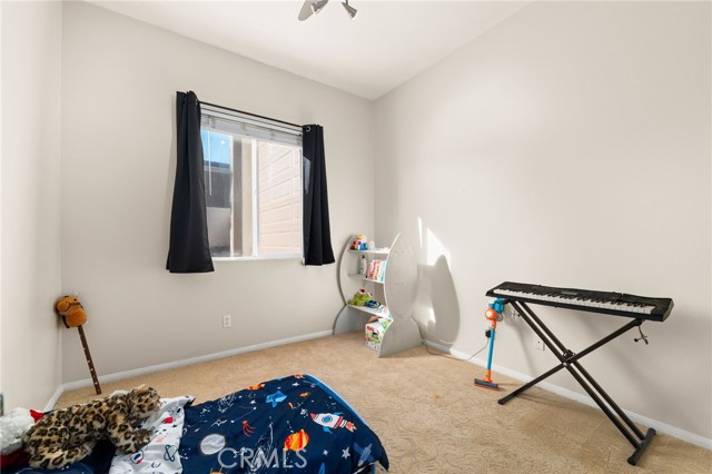 Detail Gallery Image 31 of 65 For 4683 Viaggio Cir, Jurupa Valley,  CA 92509 - 4 Beds | 2/1 Baths