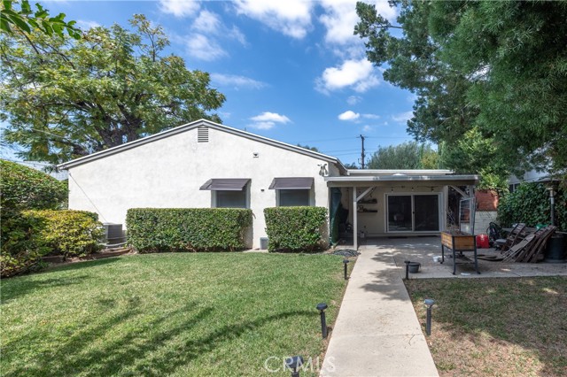 14734 Magnolia Boulevard photo 28