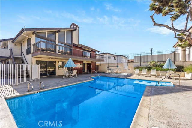 Detail Gallery Image 23 of 28 For 15000 Halldale Ave #101,  Gardena,  CA 90247 - 2 Beds | 2 Baths