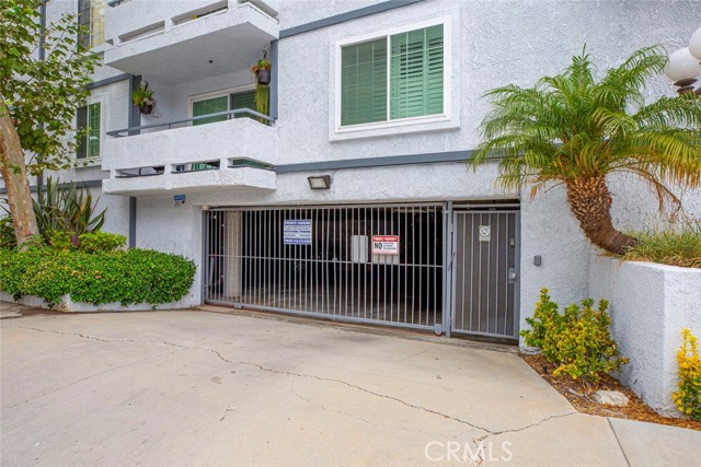 Detail Gallery Image 8 of 57 For 4401 Sepulveda Bld #203,  Sherman Oaks,  CA 91403 - 3 Beds | 2 Baths