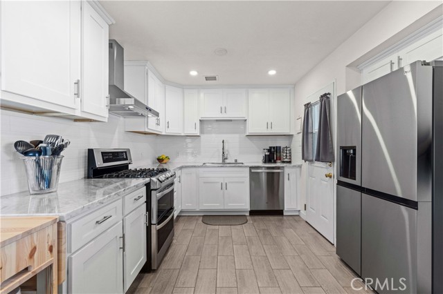 83092 Dillon Avenue, Indio CA: https://media.crmls.org/medias/571d0d2f-79a3-4678-a600-e91b71f4407c.jpg