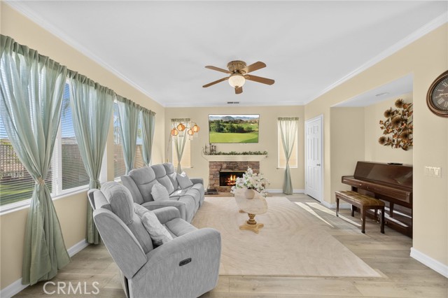 Detail Gallery Image 17 of 57 For 31920 Cedarhill, Lake Elsinore,  CA 92532 - 5 Beds | 3/1 Baths