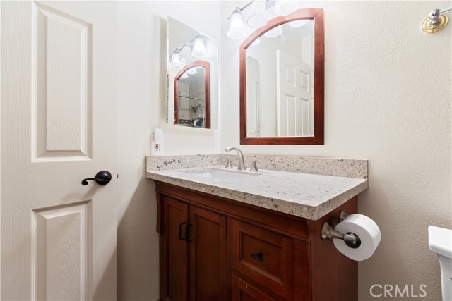 Detail Gallery Image 31 of 48 For 875 S Grove St, Redlands,  CA 92374 - 3 Beds | 2 Baths