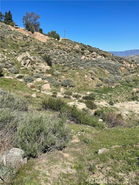 Detail Gallery Image 7 of 12 For 53 Spring Rd, Colton,  CA 92324 - – Beds | – Baths