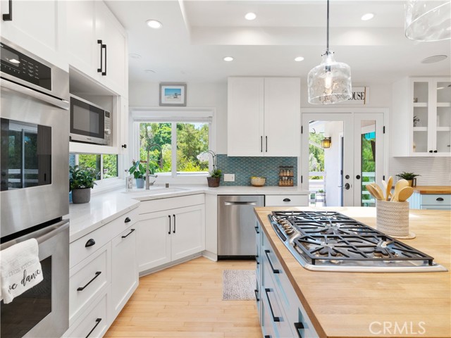 7 Roanwood Drive, Rolling Hills Estates, California 90274, 5 Bedrooms Bedrooms, ,3 BathroomsBathrooms,Residential,Sold,Roanwood,PV23113404