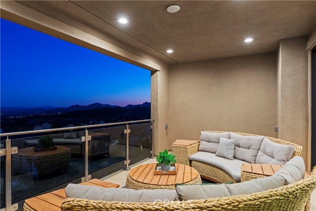 Detail Gallery Image 50 of 53 For 20526 W Deer Grass Ct, Porter Ranch,  CA 91326 - 5 Beds | 5/1 Baths