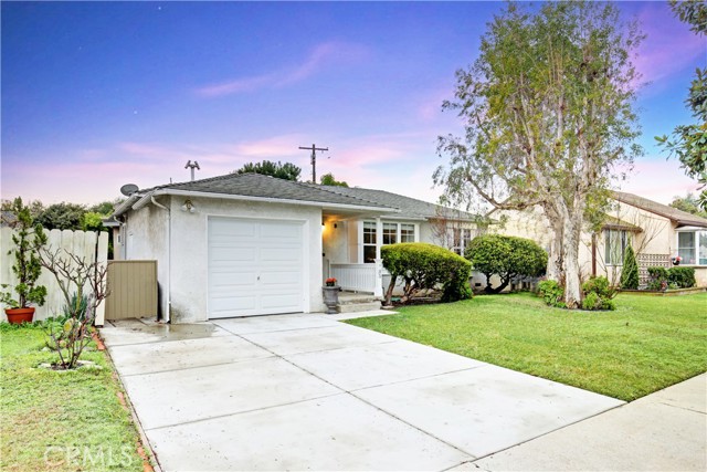 Image 3 for 1874 Ashbrook Ave, Long Beach, CA 90815