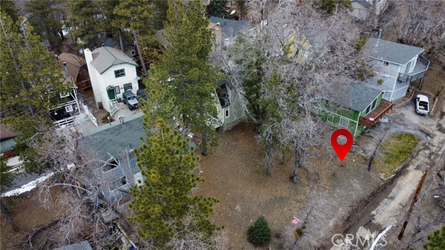 Detail Gallery Image 2 of 9 For 707 Blue Bird Ln, Arrowbear,  CA 92382 - – Beds | – Baths