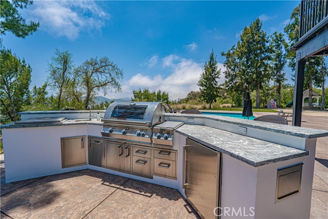 Detail Gallery Image 13 of 75 For 12268 Presilla Rd, Santa Rosa,  CA 93012 - 6 Beds | 6 Baths