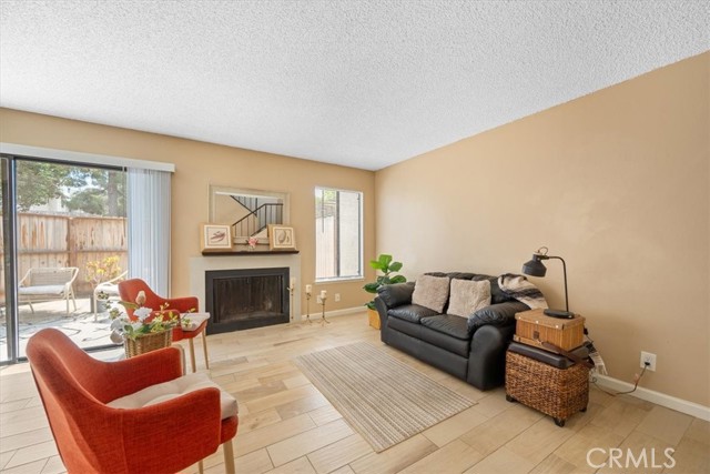 Detail Gallery Image 8 of 44 For 546 Northpoint Cir, Santa Maria,  CA 93455 - 4 Beds | 2/1 Baths