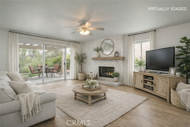 Detail Gallery Image 14 of 49 For 21714 Agajanian Ln, Saugus,  CA 91350 - 4 Beds | 3 Baths