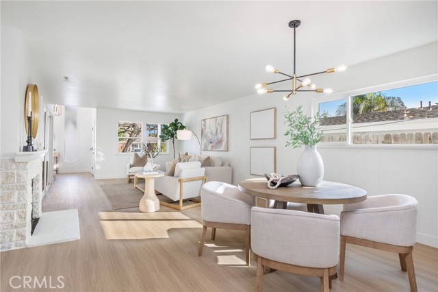 Detail Gallery Image 7 of 49 For 701 Taper Dr, Seal Beach,  CA 90740 - 4 Beds | 3 Baths