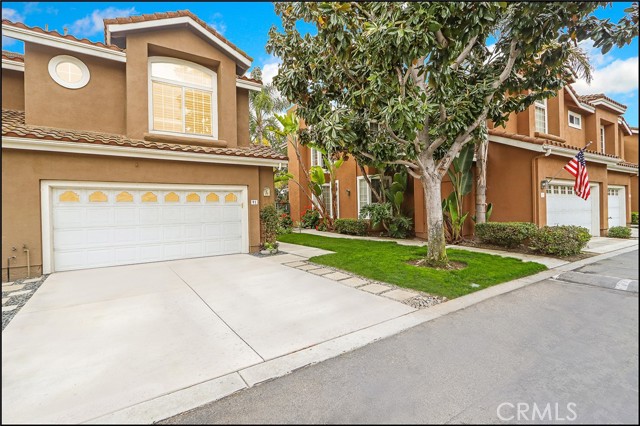 Detail Gallery Image 2 of 30 For 91 Gauguin Cir, Aliso Viejo,  CA 92656 - 3 Beds | 2/1 Baths