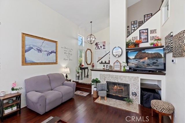 851 Blossomcreek Lane, Corona CA: https://media.crmls.org/medias/5725c24e-6ef5-464c-87e5-016955733012.jpg