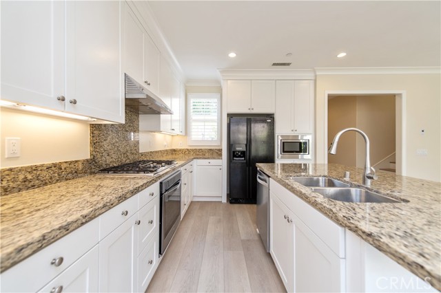 85 Birmingham, Irvine CA: https://media.crmls.org/medias/572658f2-1a10-4a27-9506-3793a591aad7.jpg